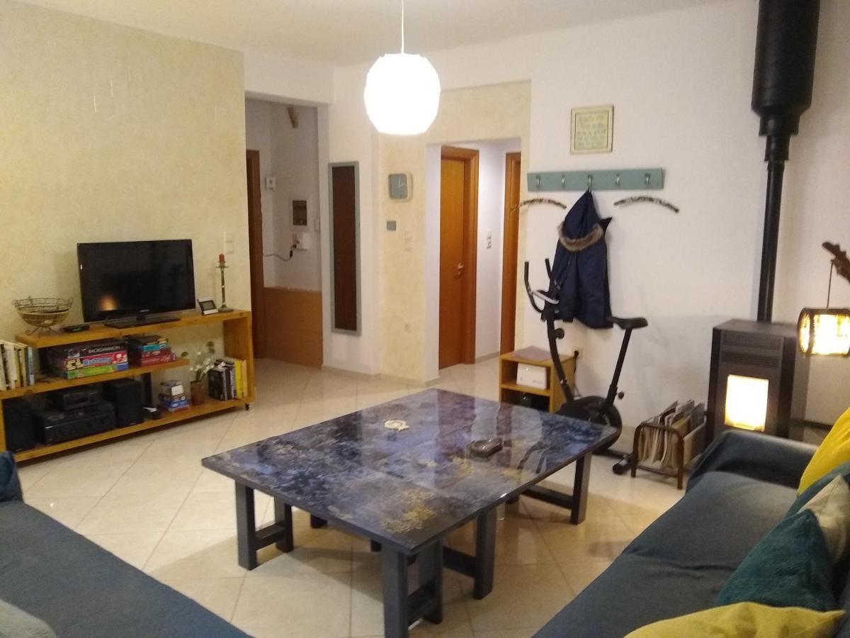 Philoanesi Apartment Neokesaria Екстериор снимка