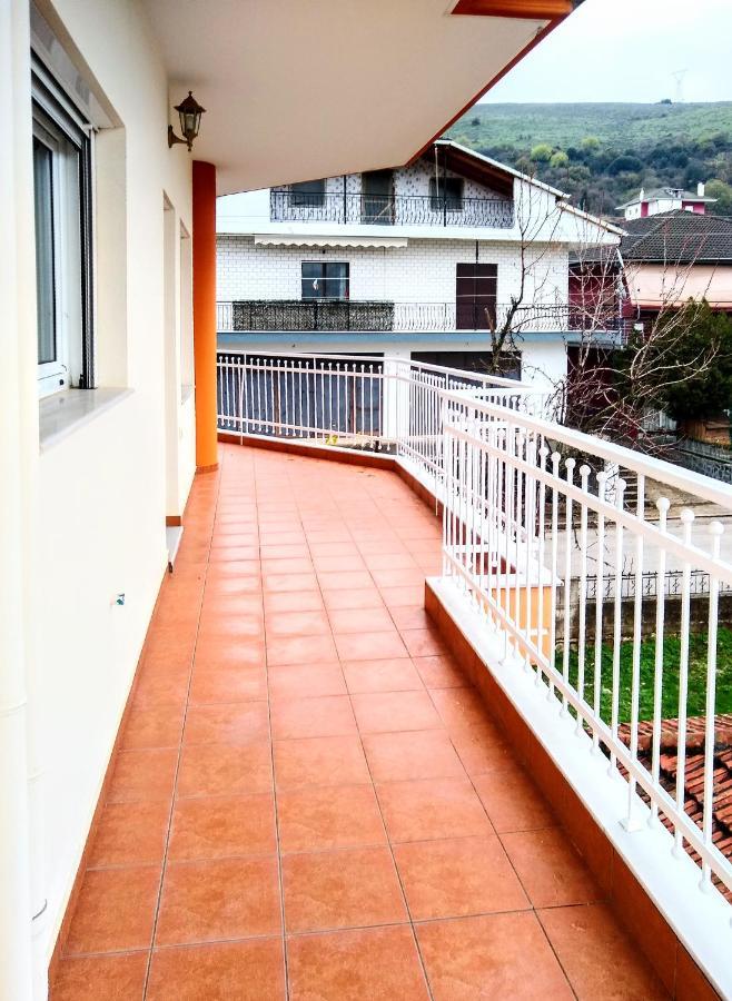 Philoanesi Apartment Neokesaria Екстериор снимка